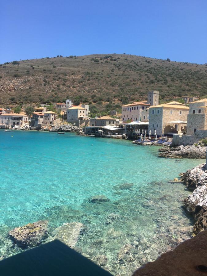 Πύργος Παραδοσιακός Με Μαγευτική Θέα - Villa Traditional Tower With Amazing Sea View 阿里奥波利斯 外观 照片