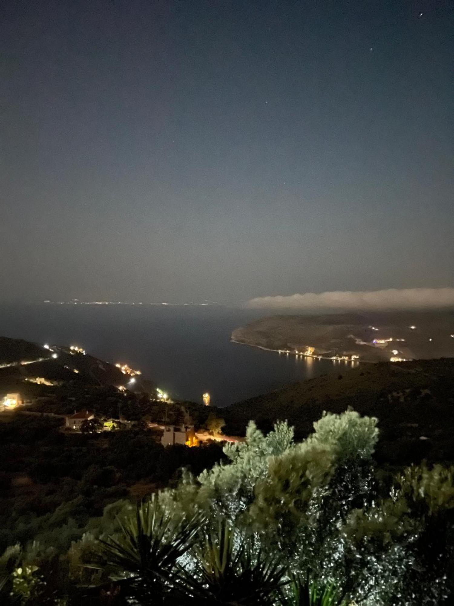 Πύργος Παραδοσιακός Με Μαγευτική Θέα - Villa Traditional Tower With Amazing Sea View 阿里奥波利斯 外观 照片